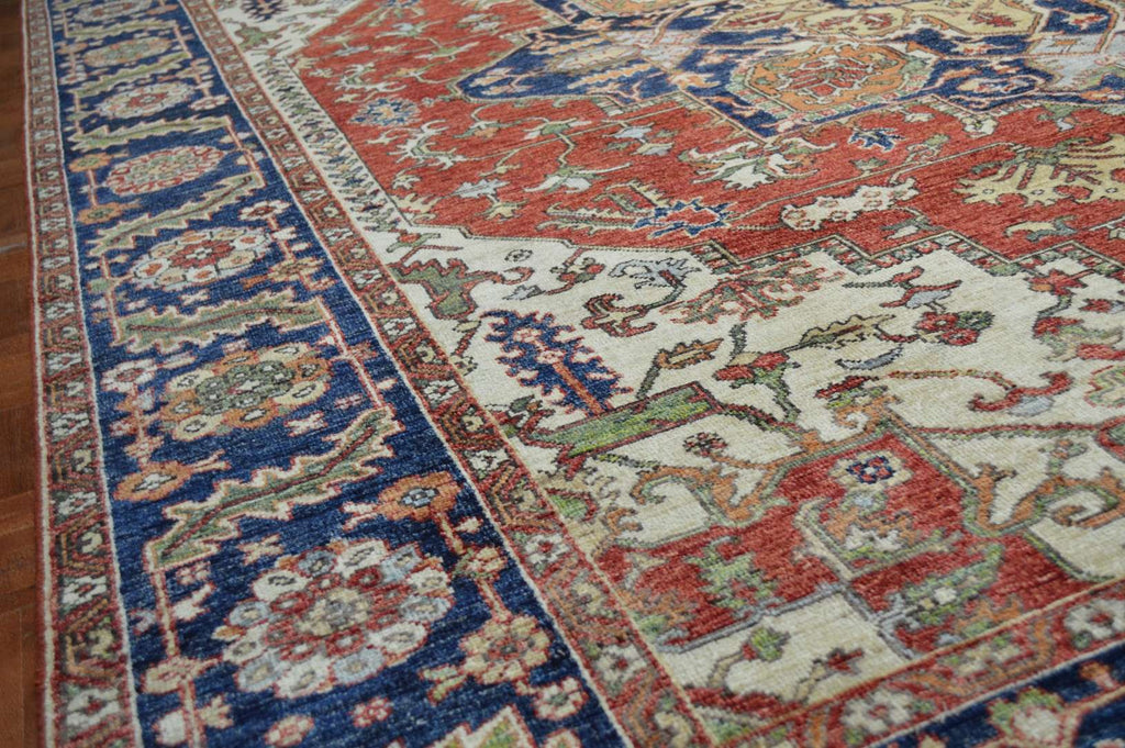 8' 1" x 10' 0" Pakistan Serapi Rug image 6