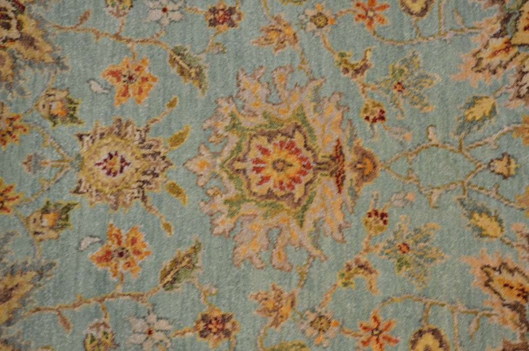 6' 2" x 9' 3" India Sultanabad Rug image 6
