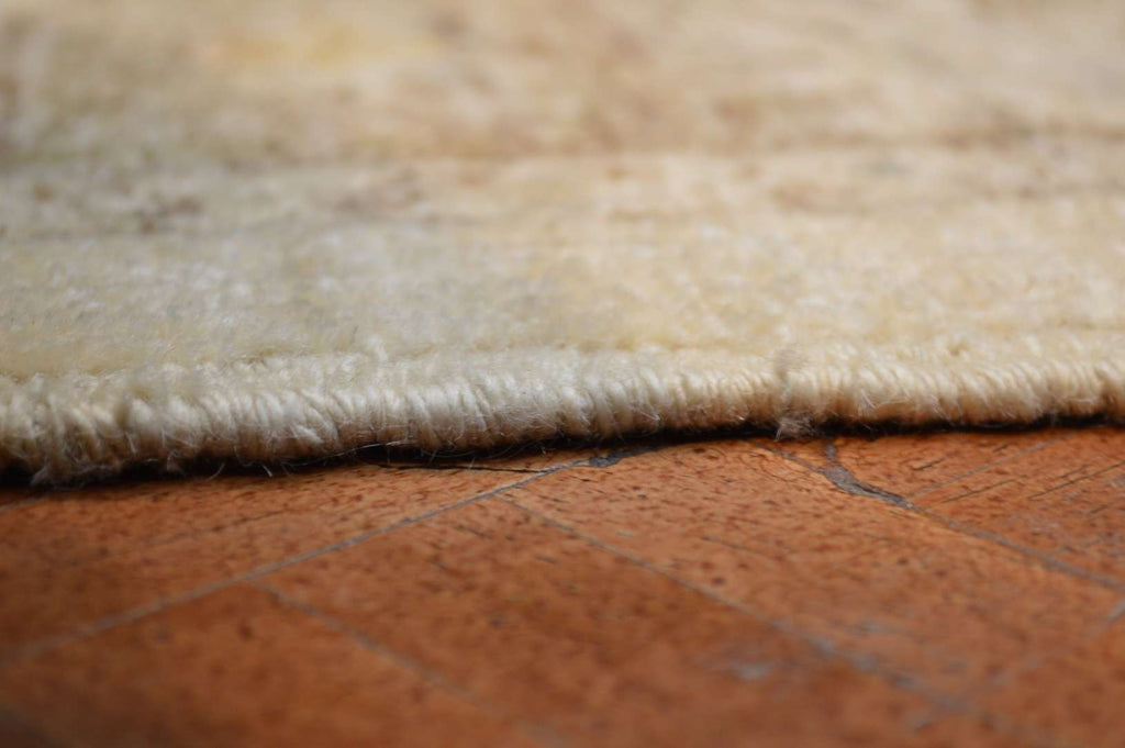 4' 0" x 6' 0" Pakistan Peshawar Rug image 9