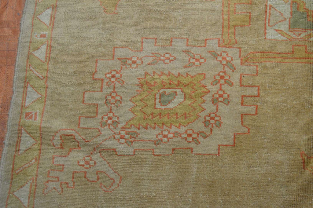 10' 7" x 13' 8" Turkish Oushak Rug image 4