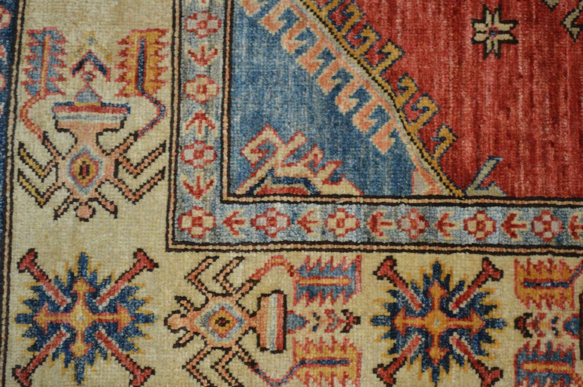 3' 5" x 5' 4" Pakistan Kazak Rug image 4