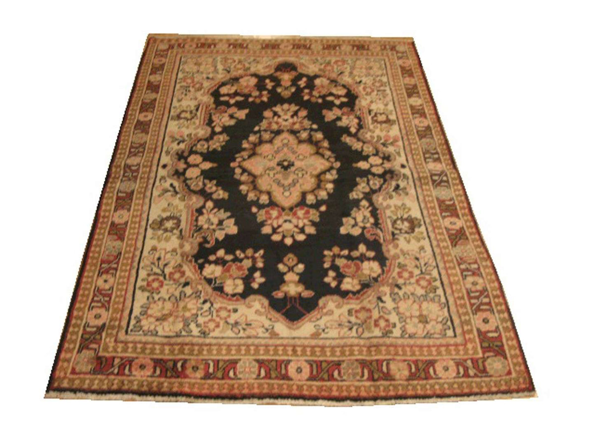 4' 2" x 6' 2" Persian Sarouk Rug image 0