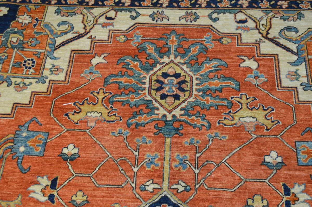 8' 0" x 12' 0" Pakistan Serapi Rug image 6