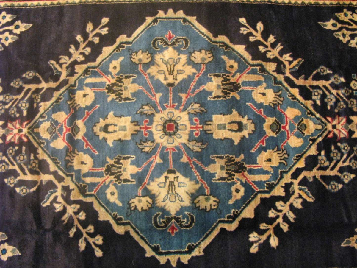 5' 4" x 9' 9" Persian Shahreza Rug image 8