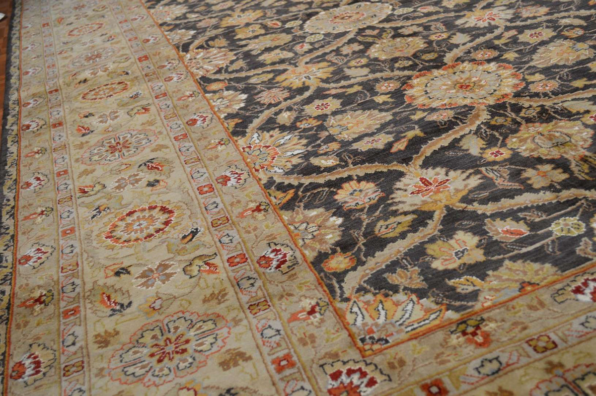 8' 0" x 10' 0" India Agra Rug image 2