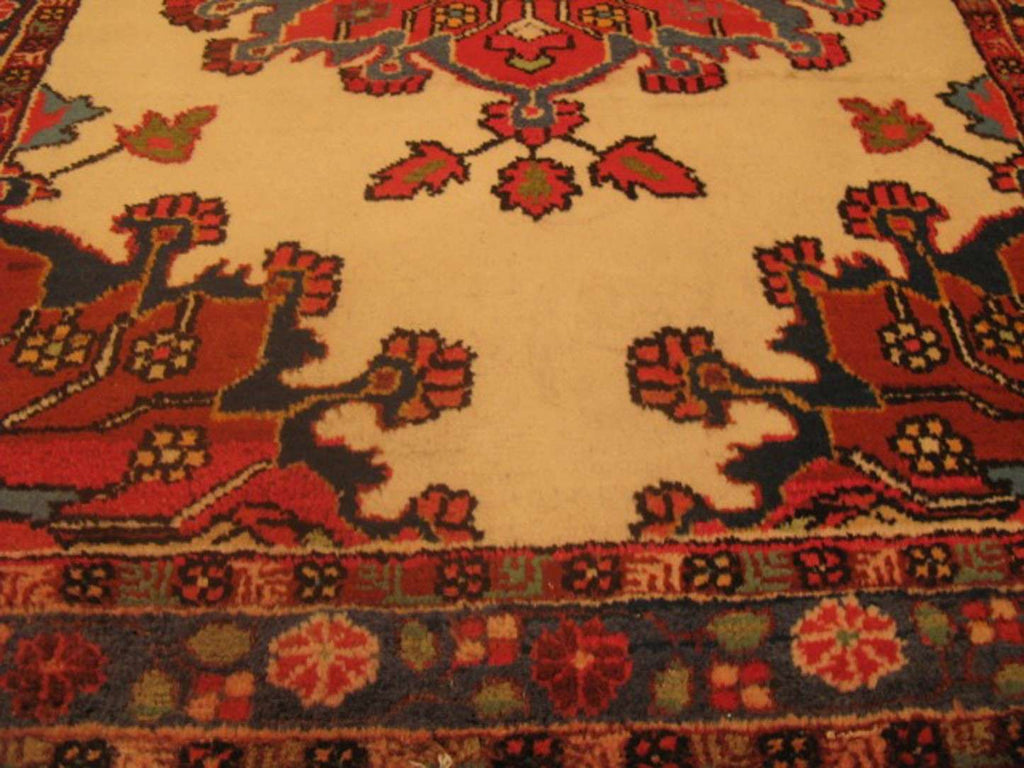 3' 1" x 4' 4" Persian Tafresh Rug image 9