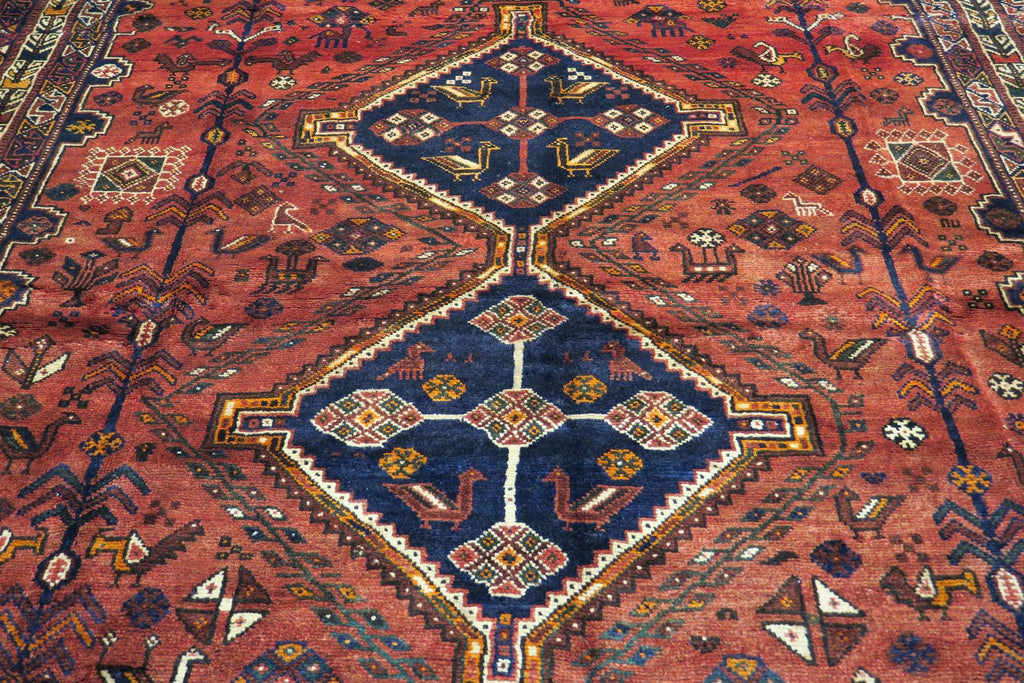 6' 9" x 7' 8" Persian Shiraz Rug image 3