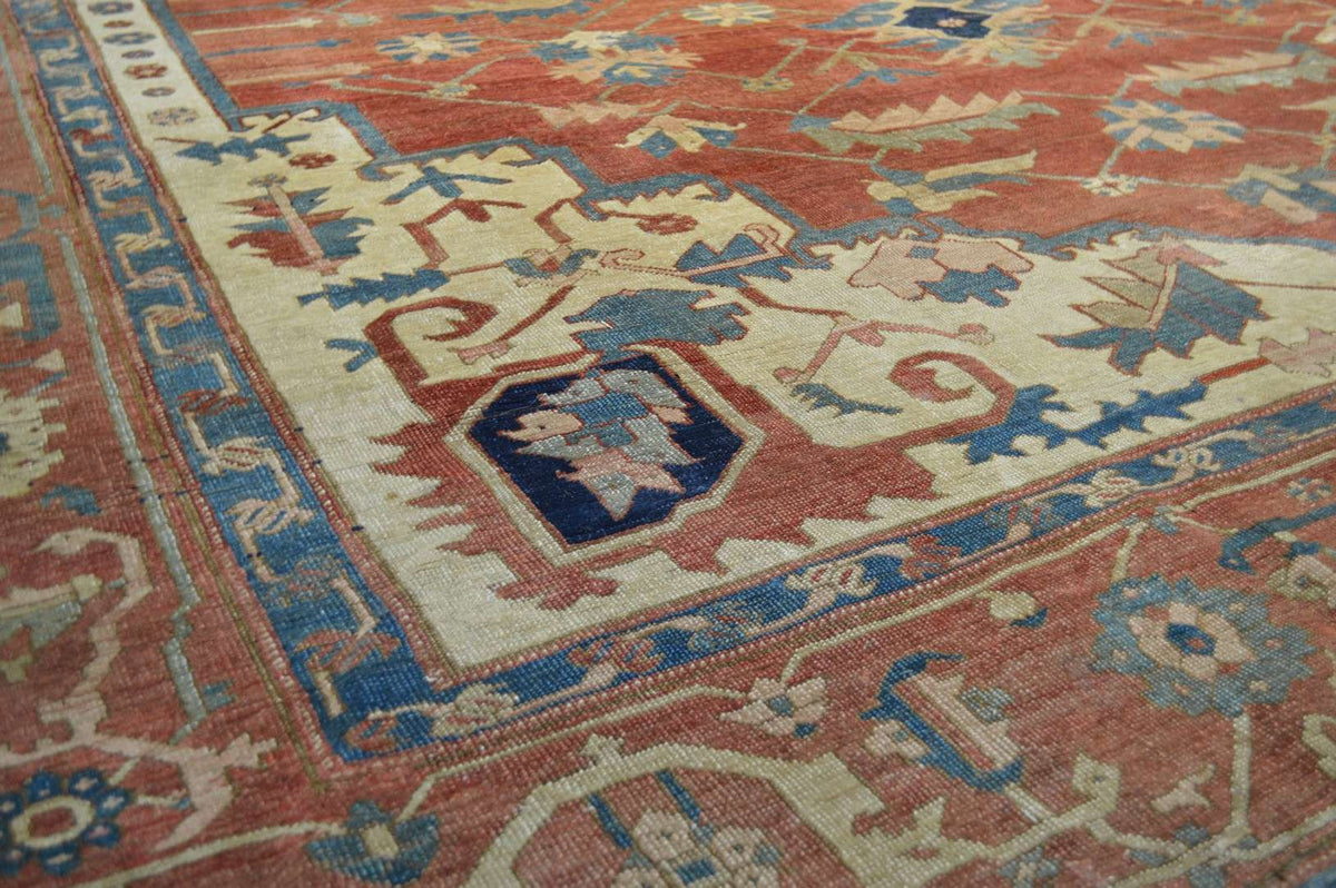 9' 4" x 13' 2" Persian Serapi Rug image 8