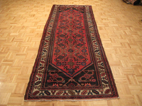 3' 5" x 9' 2" Persian Hosseinabad Runner image 1