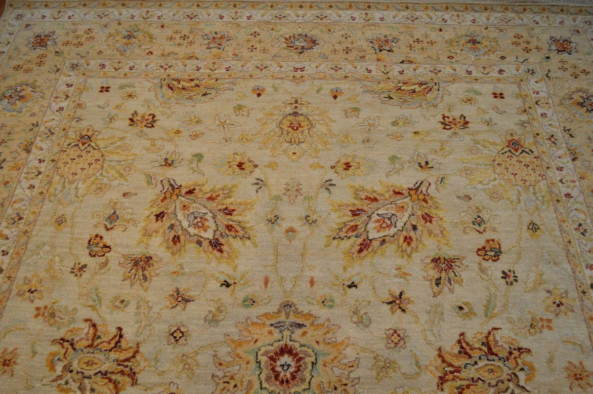 8' 0" x 10' 2" India Sultanabad Rug image 12