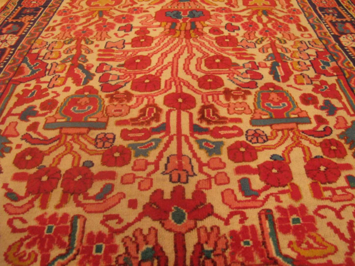 2' 4" x 3' 3" Persian Farahan Rug image 2
