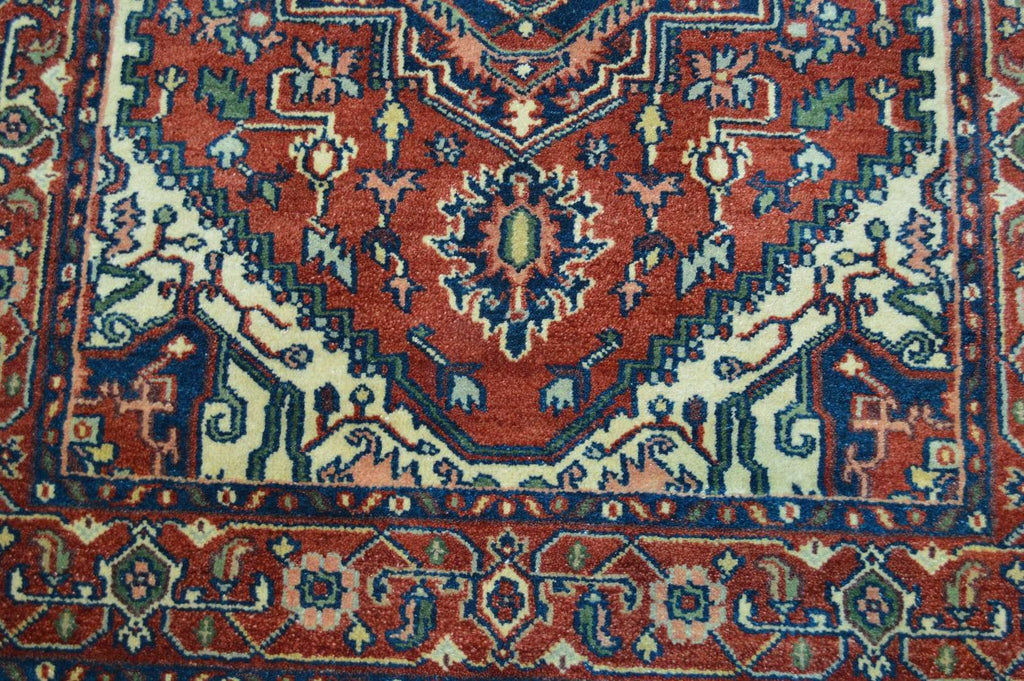 4' 0" x 6' 0" India Serapi Rug image 2