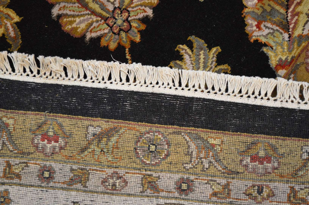 10' 3" x 14' 1" India Jaipur Rug image 12