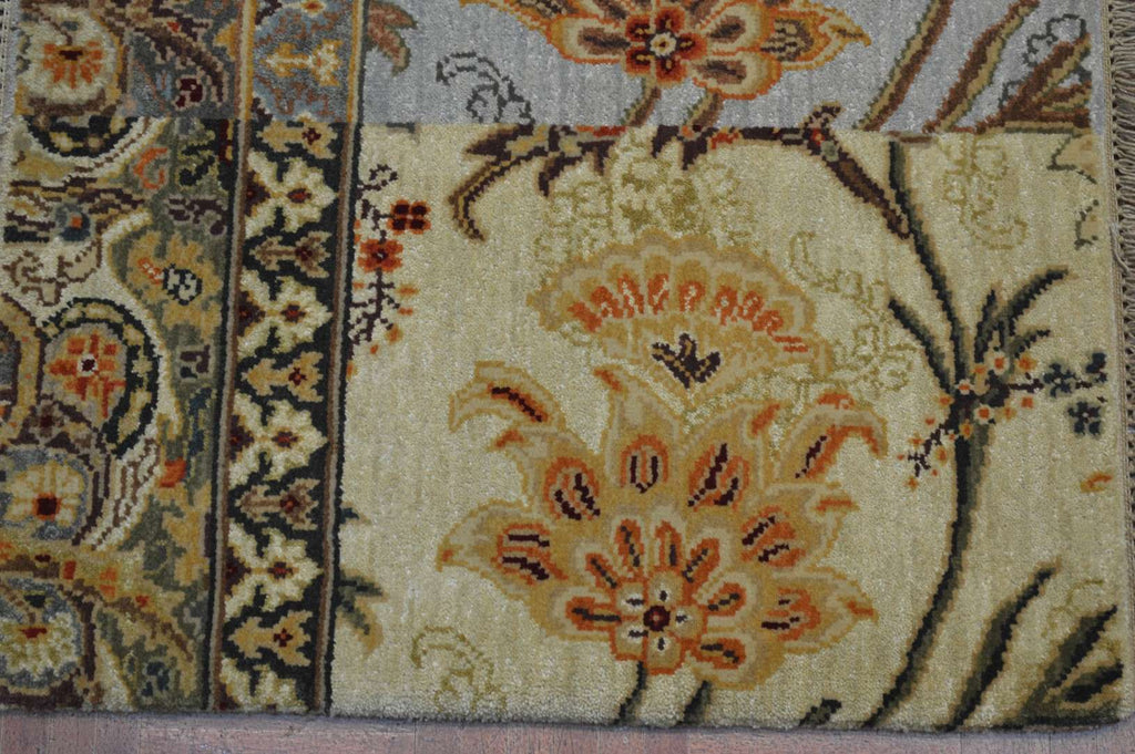 2' 4" x 6' 8" India Agra Runner image 3