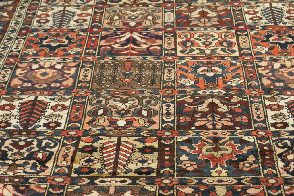 5' 2" x 9' 7" Persian Bakhtiar Rug image 4