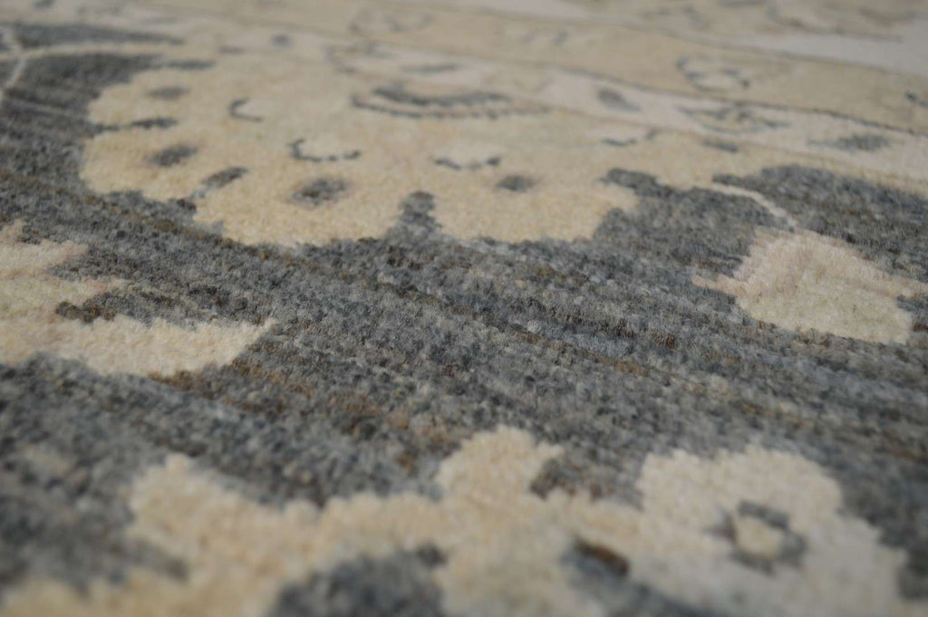 10' 0" x 14' 0" Pakistan Peshawar Rug image 8