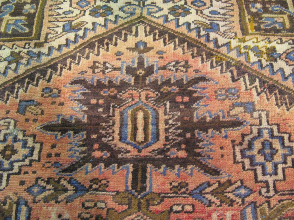 6' 8" x 10' 5" Vintage Heriz Rug image 5