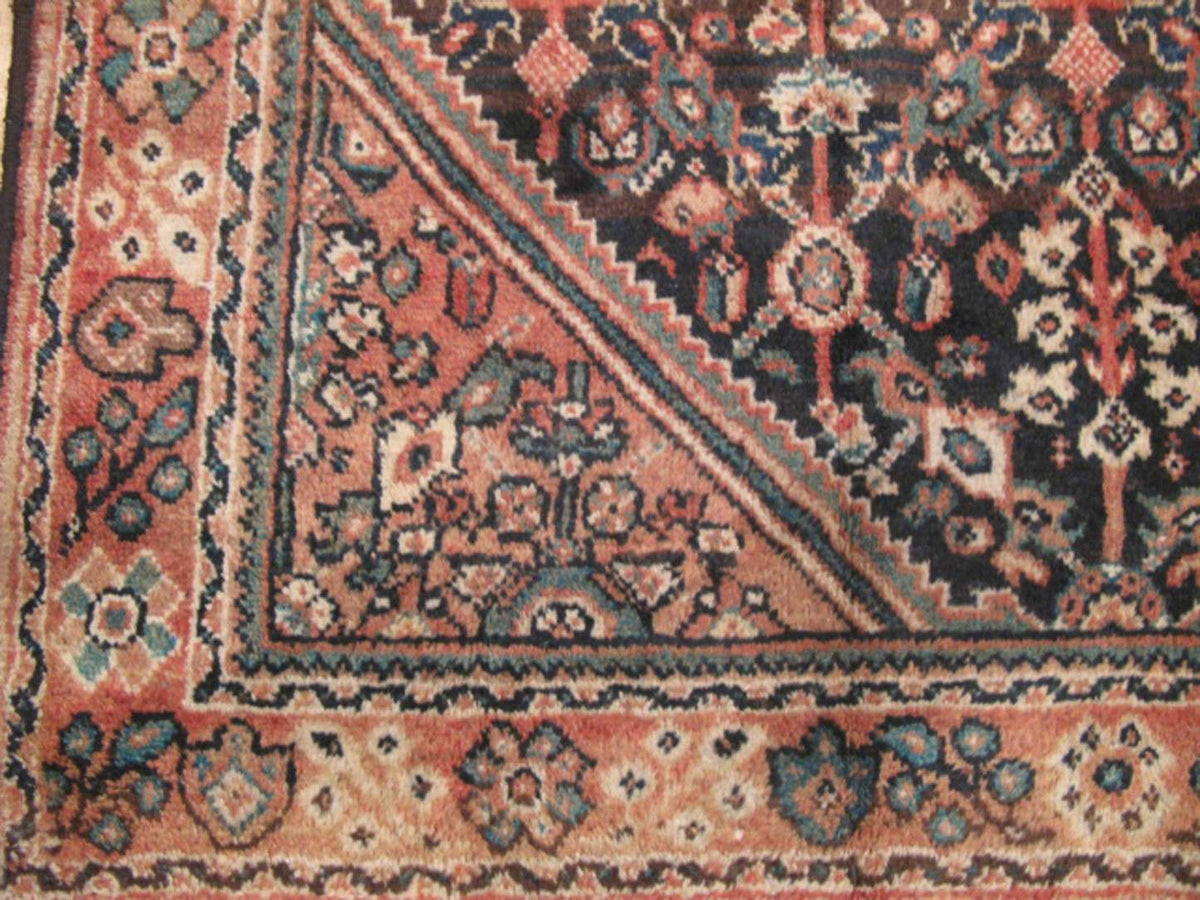4' 0" x 6' 5" Persian Mahal Rug image 6