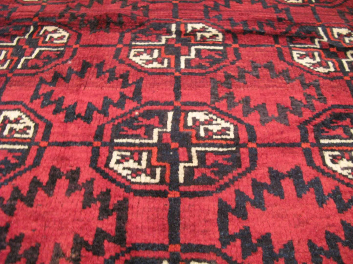 4' 0" x 6' 8" Vintage Turkmen Rug image 4