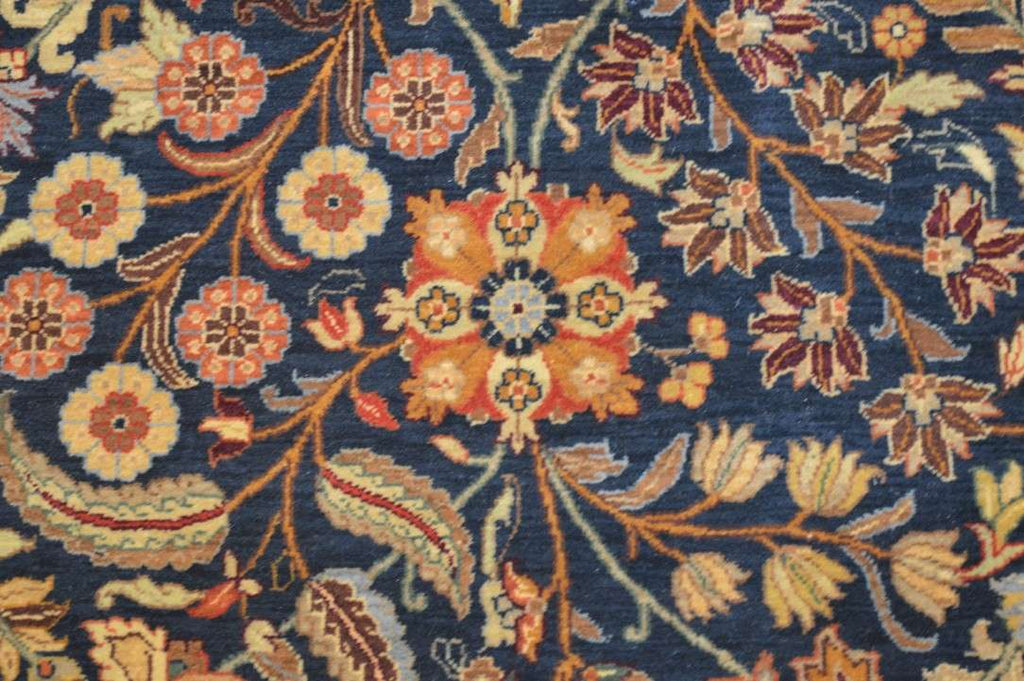 8' 1" x 10' 3" India Sultanabad Rug image 3