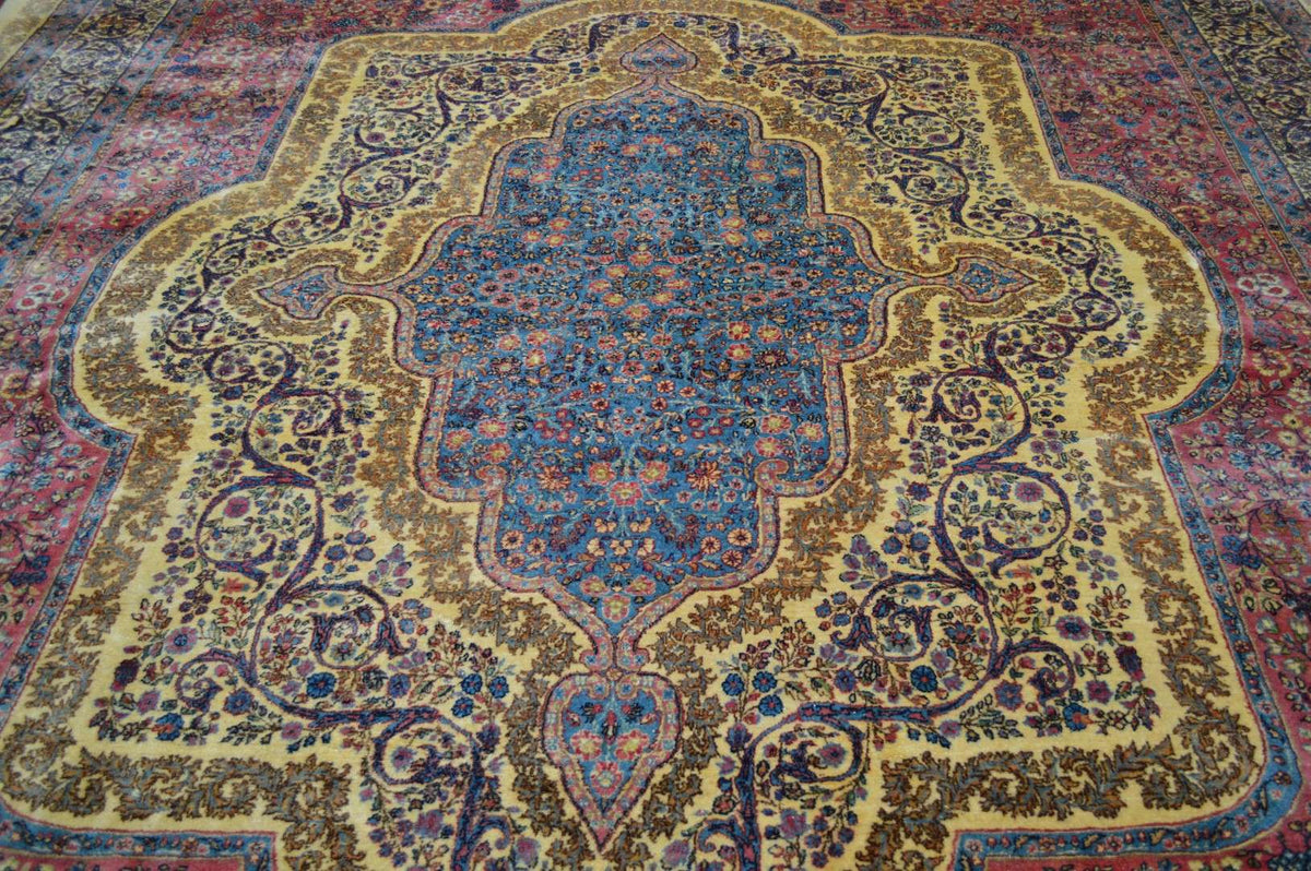 11' 8" x 15' 4" Persian Kerman Rug image 5