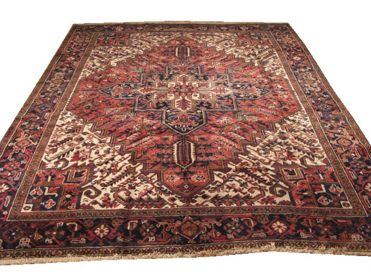 8' 5" x 10' 1" Persian Heriz Rug image 0