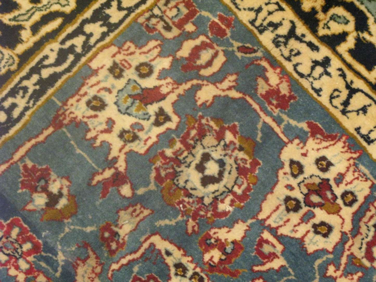 4' 8" x 8' 8" Vintage Isfahan Rug image 8