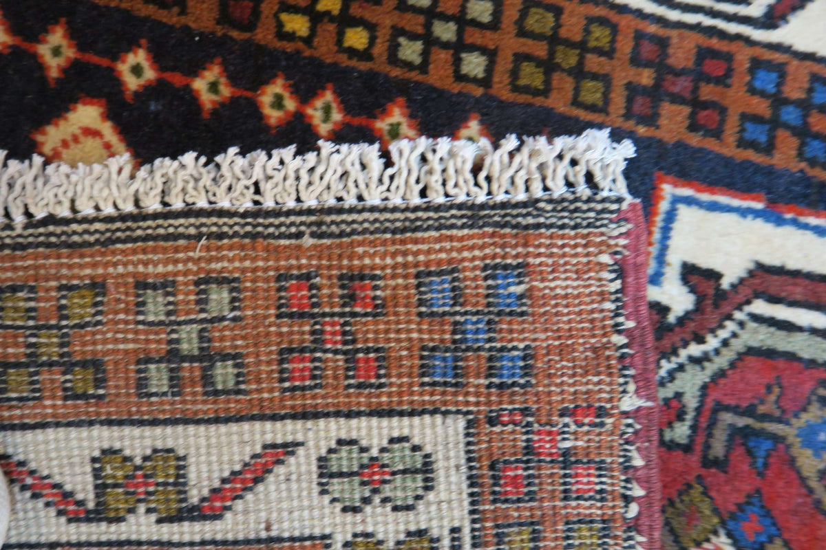 2' 6" x 9' 8" Persian Ardabil Runner image 2