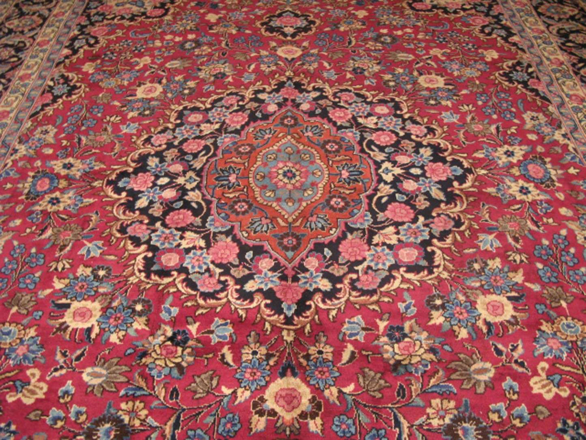 8' 5" x 11' 4" Persian Mashhad Rug image 12