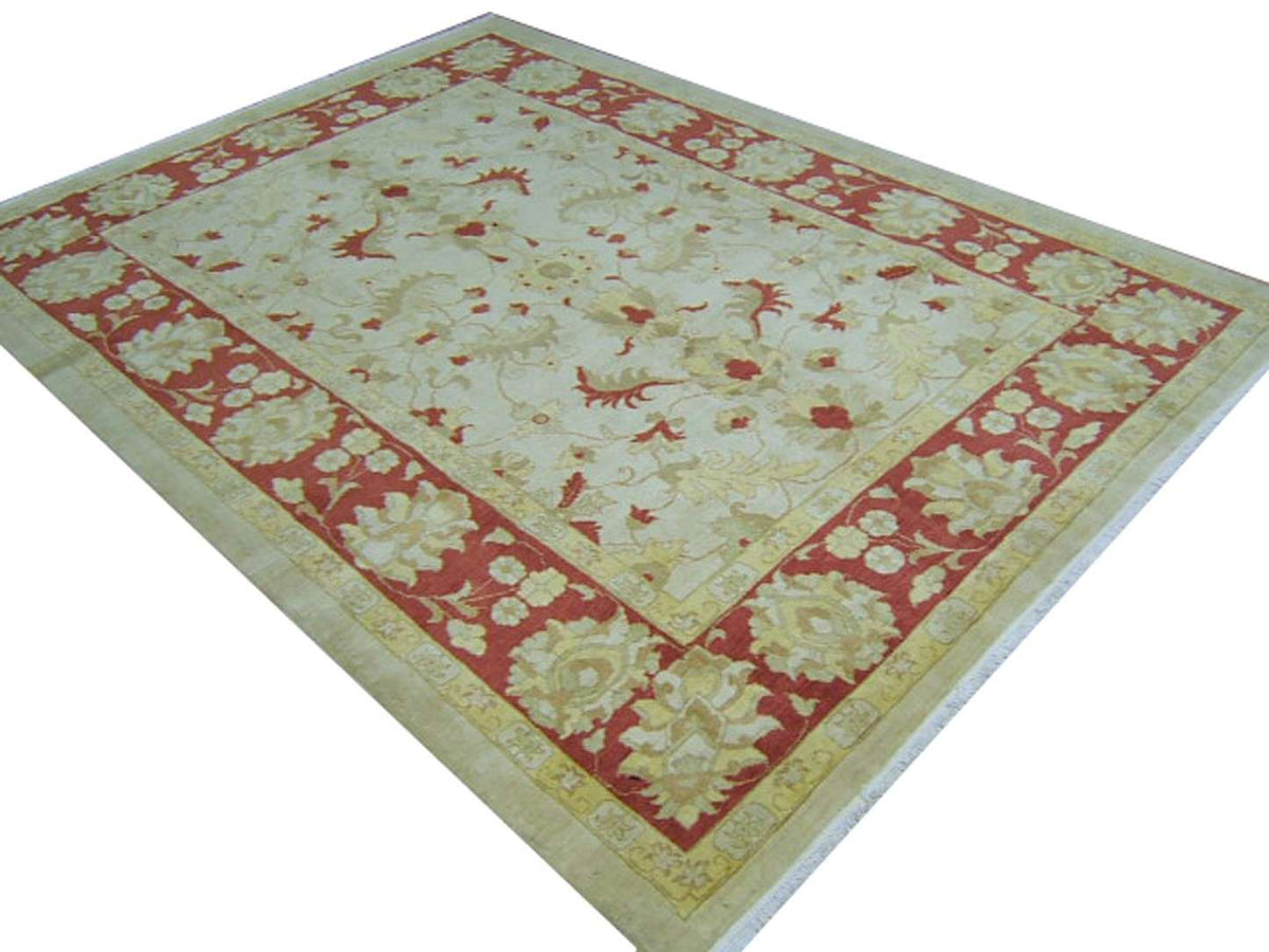 7' 0" x 9' 6" Persian Sultanabad Rug image 2