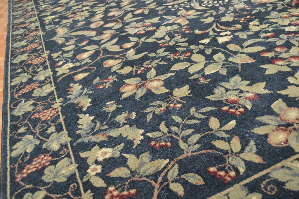 7' 5" x 10' 9" India Contemporary Rug image 3