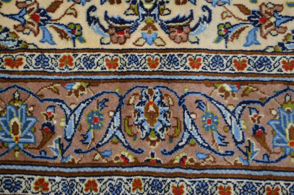 4' 8" x 8' 3" Persian Kashan Rug image 8