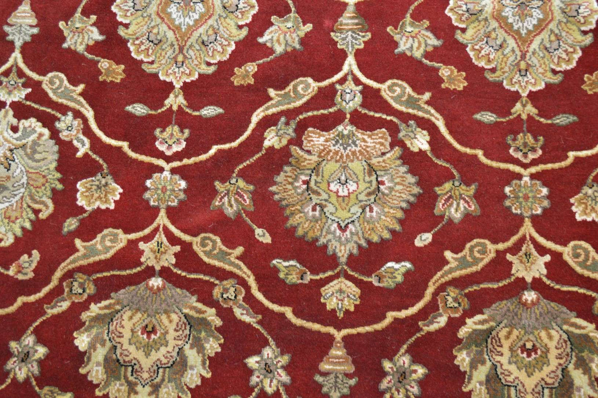 8' 1" x 10' 1" India Jaipur Rug image 3
