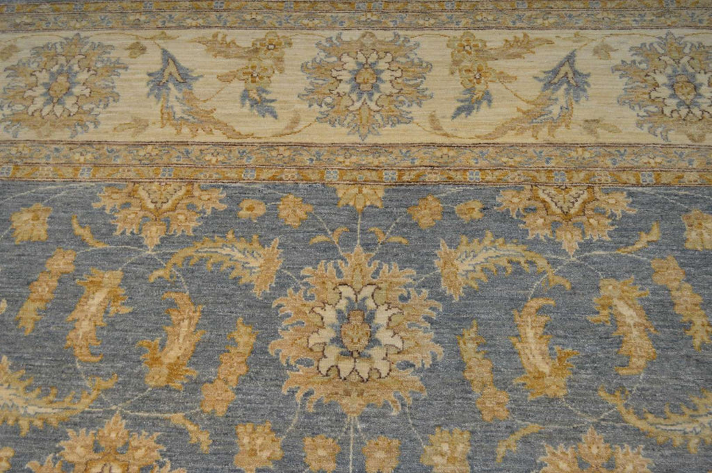 9' 2" x 12' 5" Pakistan Oushak Rug image 4