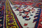 7' 9" x 10' 0" Persian Heriz Rug image 3