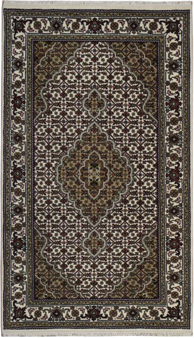 3' 1" x 5' 2" India Bijar Rug image 0