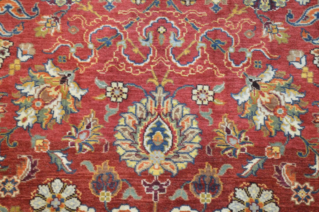 4' 1" x 6' 0" India Agra Rug image 6