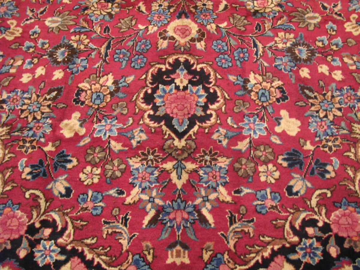 8' 5" x 11' 4" Persian Mashhad Rug image 4