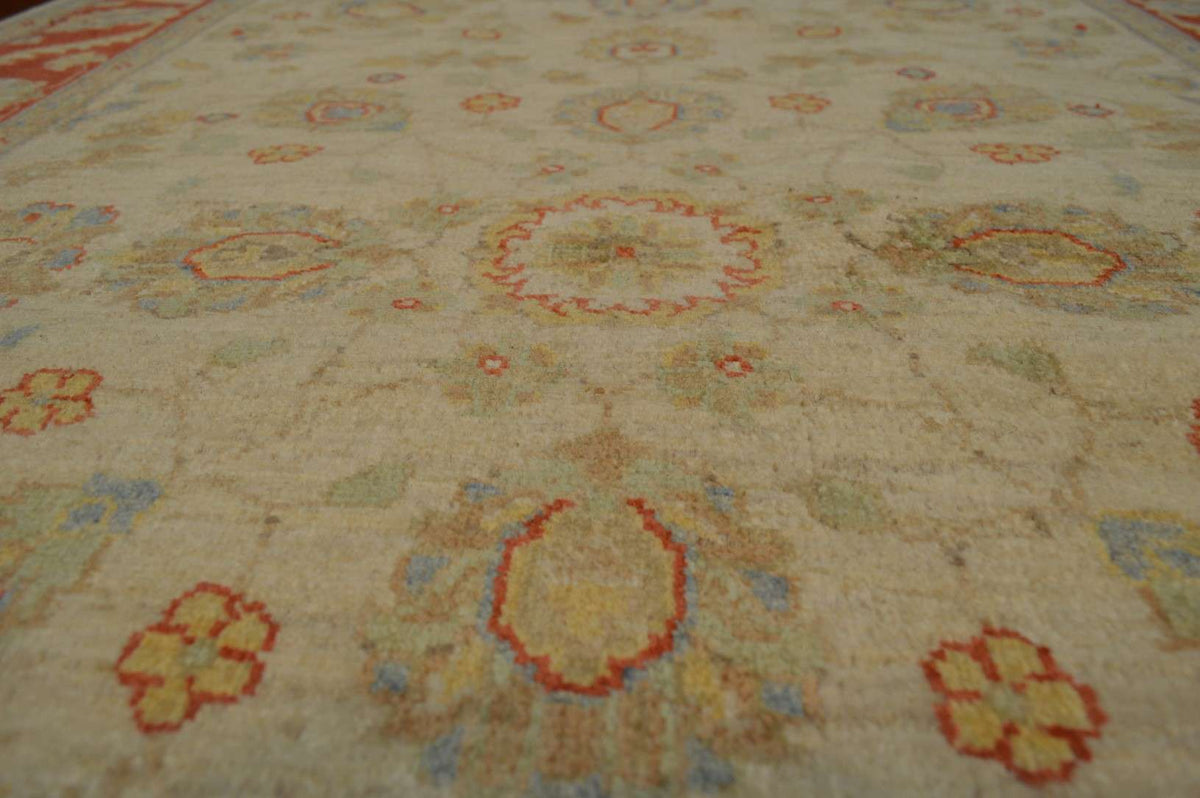 4' 0" x 5' 7" Pakistan Peshawar Rug image 8