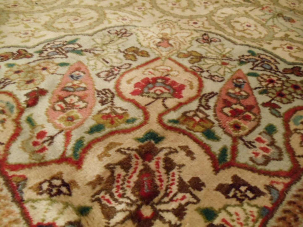 7' 1" x 10' 5" Persian Tabriz Rug image 6