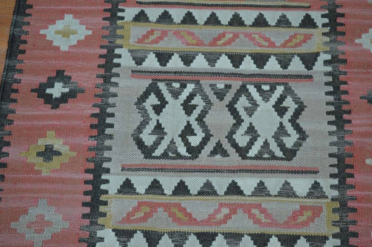 2' 8" x 11' 5" Persian Kilim Runner image 7