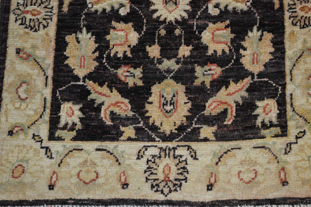 2' 0" x 3' 0" Pakistan Peshawar Rug image 2