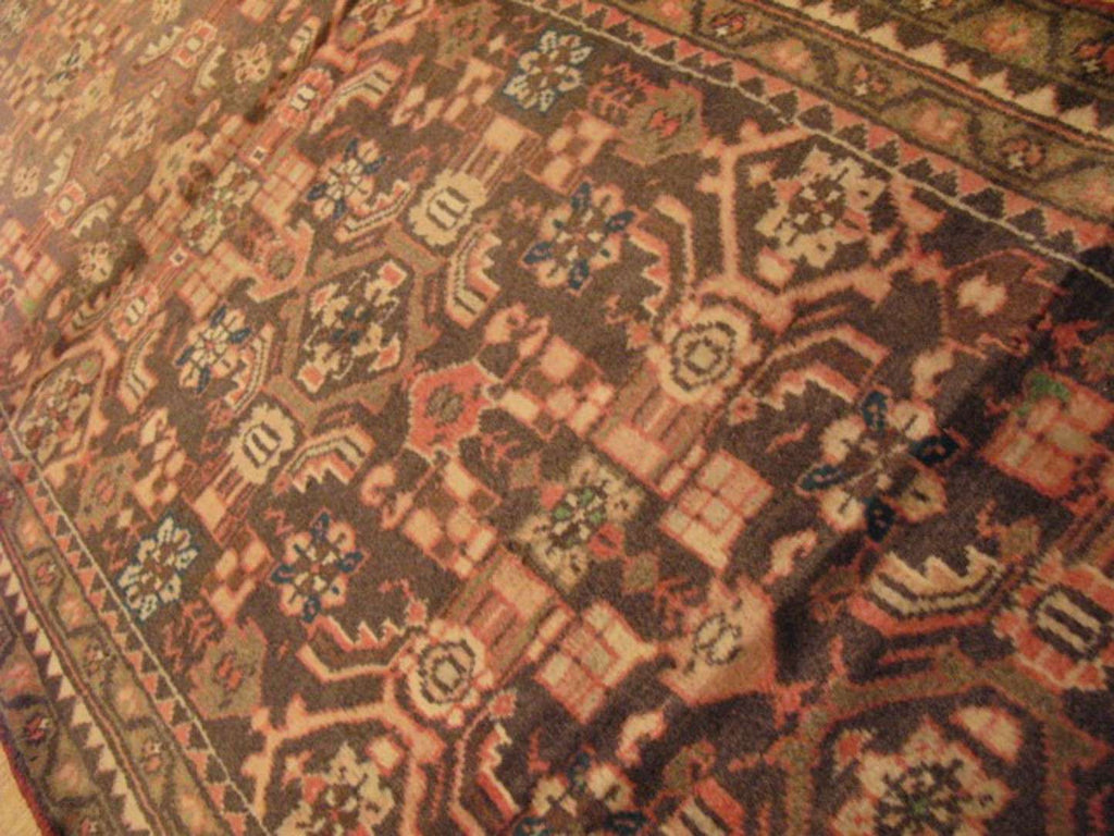 2' 6" x 6' 9" Vintage Lilihan Runner image 5