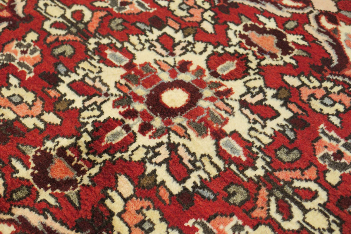 3' 5" x 4' 9" Persian Hosseinabad Rug image 2
