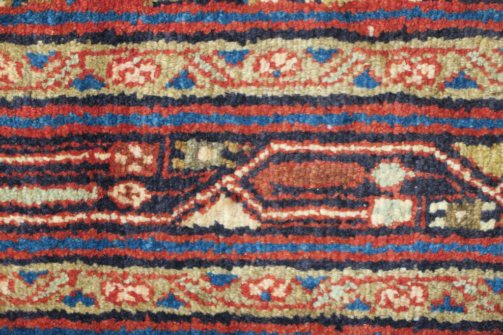 4'3'' x 7'2'' Persian Hamadan Rug image 6
