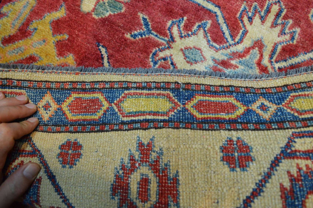 4' 3" x 5' 8" Pakistan Kazak Rug image 9