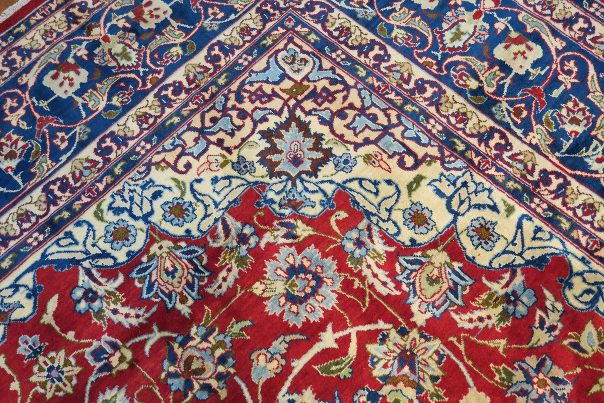 8' 7" x 12' 6" Persian Najafabad Rug image 4