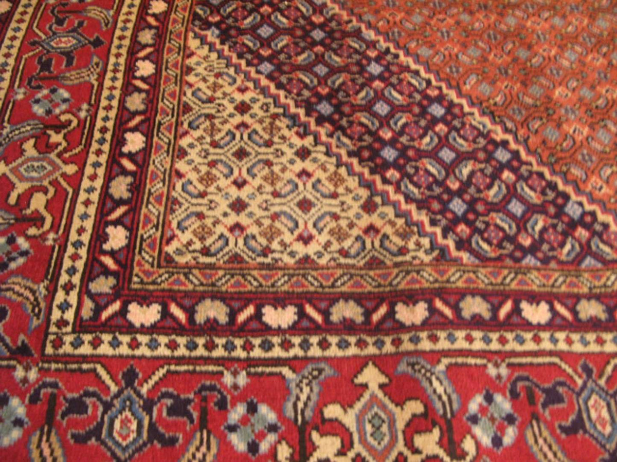 6' 4" x 9' 9" Persian Bijar Rug image 11