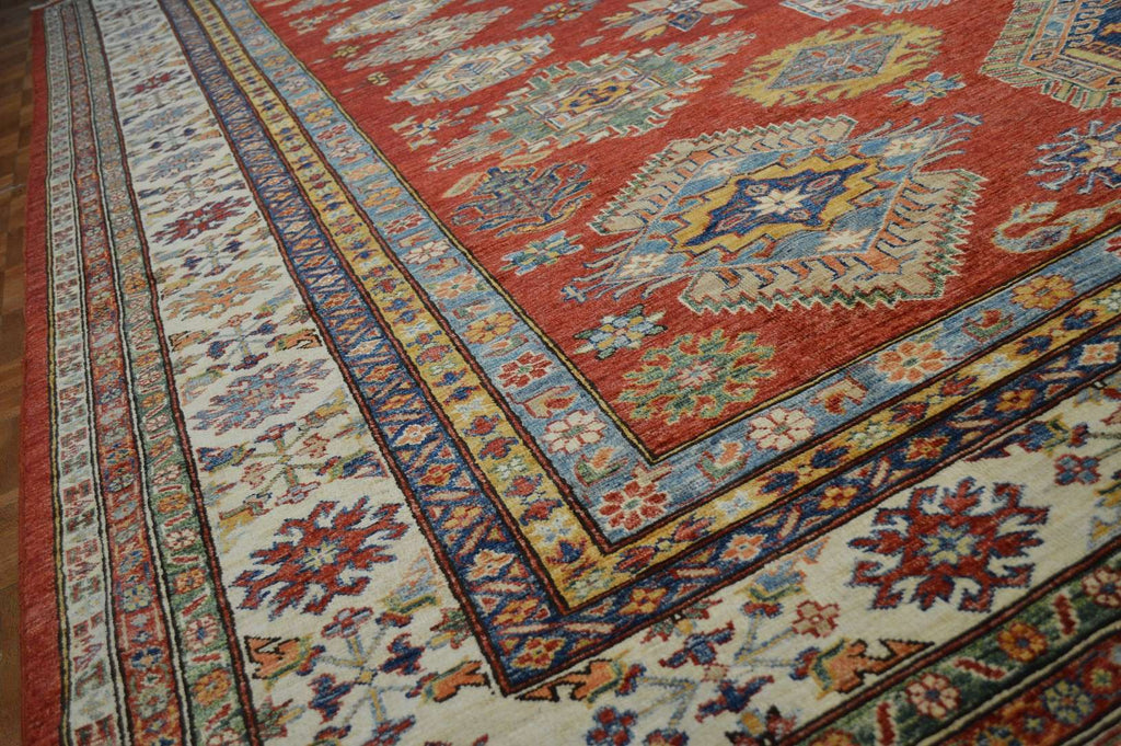 9' 0" x 11' 3" Pakistan Kazak Rug image 7