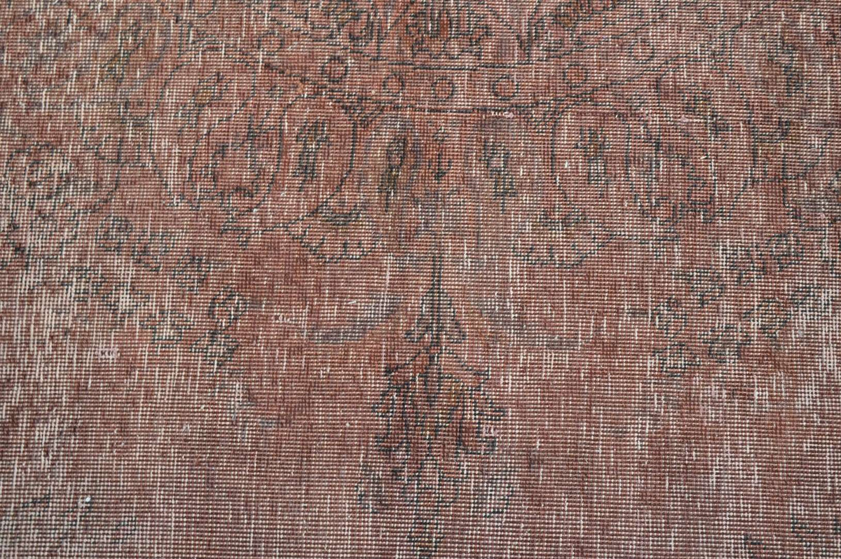 9' 3" x 12' 3" Pakistan Vintage Rug image 5